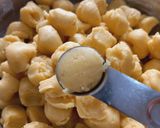 Foto langkah ke 3 dari resep Palm Cheese Cookies.