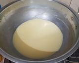 A picture of step 4 of Fruit custard.