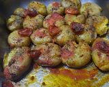 Foto del paso 7 de la receta: Papines andinos con aceite de Dende y cherry explotados