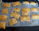 Olívabogyós - fetasajtos táskák leveles tésztából 🍹🍸 recept fázis 4 fotója