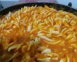 A picture of step 3 of Pasta in red sauce.