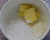 Foto langkah ke 3 dari resep Pastry Fruit Cake.