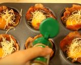 Hình bước làm 3 của món Thịt xông khói cuộn trứng