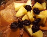 Foto del paso 9 de la receta: Chuletas de cerdo en salsa de chipotle, naranja y piña