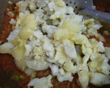 A picture of step 3 of Masala pav.