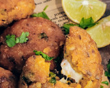 A picture of step 1 of Cheesy aloo tikki.