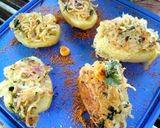 A picture of step 5 of Maggi on boats.