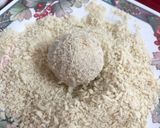 A picture of step 7 of Corn Cheese Balls.