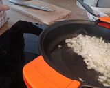 Foto del paso 2 de la receta: Caldillo de perro/ merluza