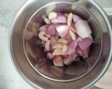 A picture of step 1 of Chana Masala.