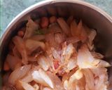 A picture of step 2 of Mirch ka Salan.