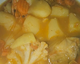 Foto del paso 6 de la receta: Estofado de alcachofas, patatas y langostinos