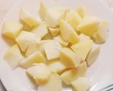 Foto del paso 4 de la receta Huevos con patatas langostinos y gulas