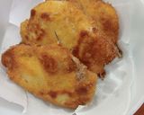 Sajttal, sonkával töltött rántott karaj recept fázis 6 fotója