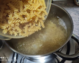 Foto del paso 1 de la receta: Espirales con salsa de queso y tomate en 15 minutos