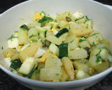 Foto del paso 4 de la receta: Ensalada de patatas con mini mazorcas, calabacín y olivas negras