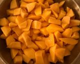Foto del paso 1 de la receta Mermelada de melocotón y romero 🍑