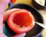 Foto del paso 2 de la receta: Tomates rellenos con pollo