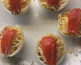 Foto del paso 2 de la receta: Medias lunas de cebolla rellenas