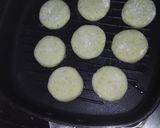 A picture of step 10 of Stuffed Paneer Tikki.