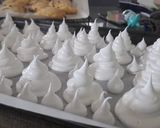 Foto del paso 1 de la receta: Fantasmas de merengue 👻