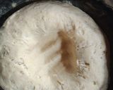 Foto langkah ke 3 dari resep Mushroom Cheese Pizza.