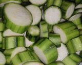 तोरी की सब्जी (Tori ki sabzi recipe in hindi) रेसिपी चरण 1 फोटो
