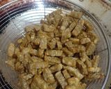 Foto langkah ke 2 dari resep Orek Tempe Pindang Tongkol.