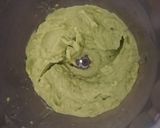 Foto del passaggio 2 della ricetta Spaghettoni con pomodorini, avocado e scaglie di cacioricotta