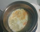 Foto langkah ke 2 dari resep Omelet mie.