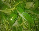 Foto langkah ke 1 dari resep Tumis Kangkung Sederhana.