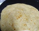 A picture of step 3 of Sesame laccha paratha.
