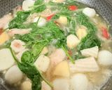 Gambar langkah 3 resipi 👩‍🍳Sup Sayur Bayam Enoki.