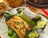 Foto langkah ke 9 dari resep Nasi Bakar Tongkol Suwir Kemangi.