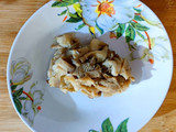 ~Картофельные зразы с мясом и грибами~