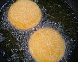 Foto langkah ke 4 dari resep Roti Goreng Strawberry.