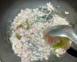 A picture of step 2 of Puffed Rice Pulao.
