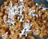 A picture of step 16 of Cheese Macaroni Samosa.