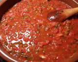 Foto del paso 15 de la receta: Salsa casera de tomates, hecha en cazuela de barro