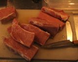Foto del paso 1 de la receta: Salchicha parrillera, zochoris y chorisos secos, y choris a la pomarola
