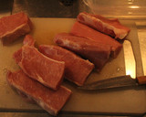 Foto del paso 1 de la receta: Salchicha parrillera, zochoris y chorisos secos, y choris a la pomarola