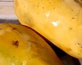A picture of step 1 of Kiwi Mango sweet yogurt.