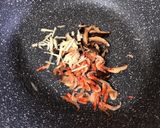 香菇絲瓜麵的食譜步驟3照片