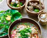 A picture of step 5 of Bún Riêu Nha Trang.