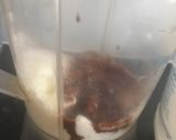 A picture of step 1 of Chocolate lassi.