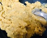 A picture of step 2 of Golden sesame sticks.