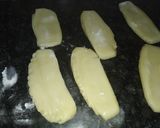A picture of step 3 of Khaja Sweet.