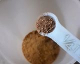 A picture of step 2 of Biscof Lotus Spread.