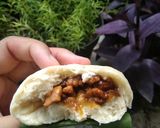 Foto langkah ke 5 dari resep Bakpao isi ayam & strawberry eggless.