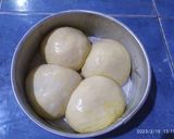 Foto langkah ke 4 dari resep Roti Sobek.